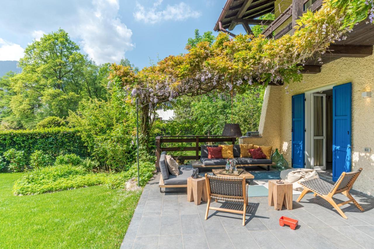 Lovely Villa With Huge Garden Surrounded By Nature เบลลาโจ ภายนอก รูปภาพ
