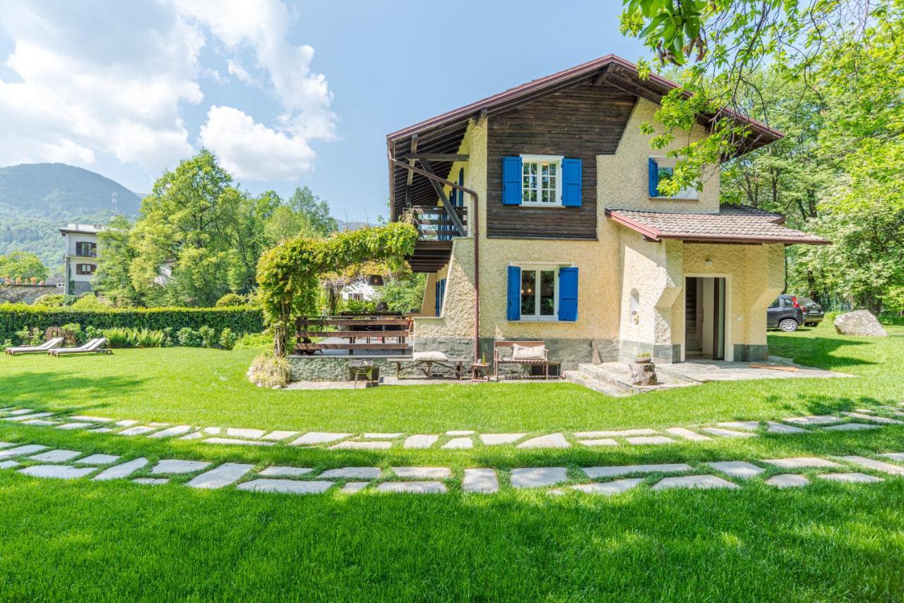 Lovely Villa With Huge Garden Surrounded By Nature เบลลาโจ ภายนอก รูปภาพ
